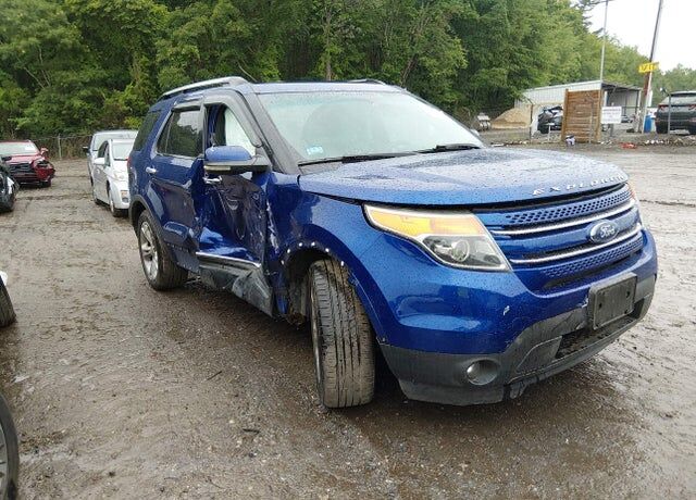 2013 FORD Explorer