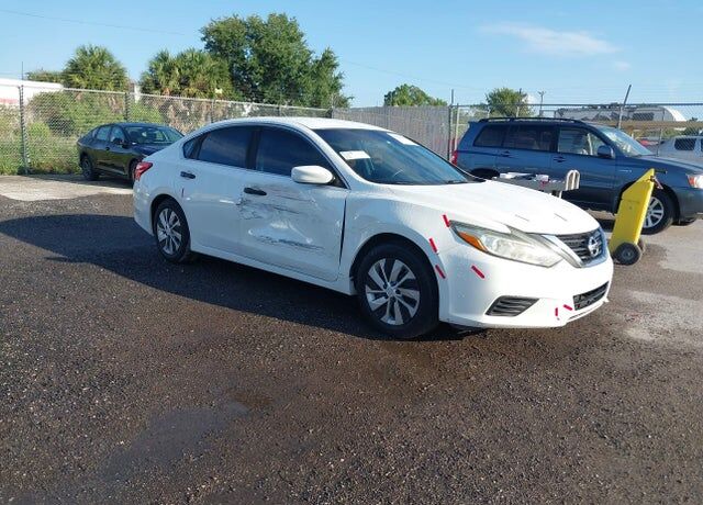 2016 NISSAN Altima
