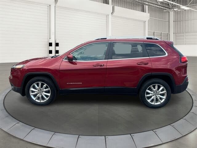 2017 JEEP Cherokee