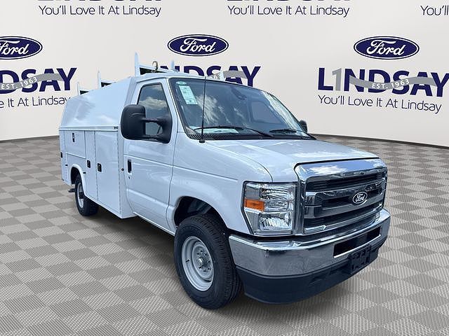 2027 FORD E-350