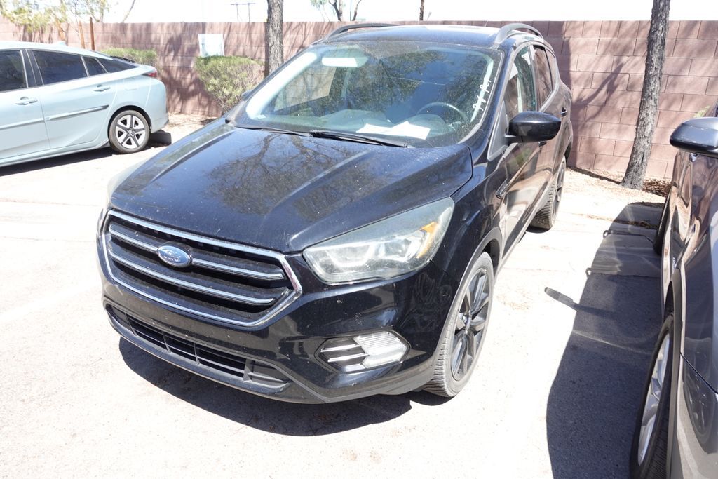 2017 FORD Escape