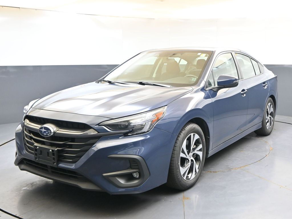 2025 SUBARU Legacy