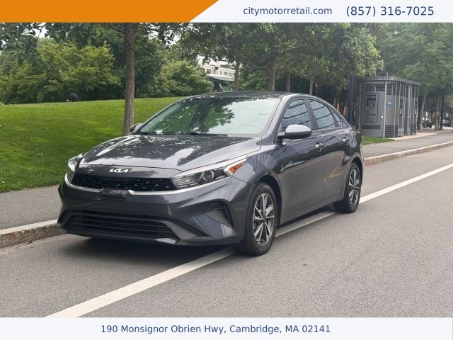 2023 KIA Forte