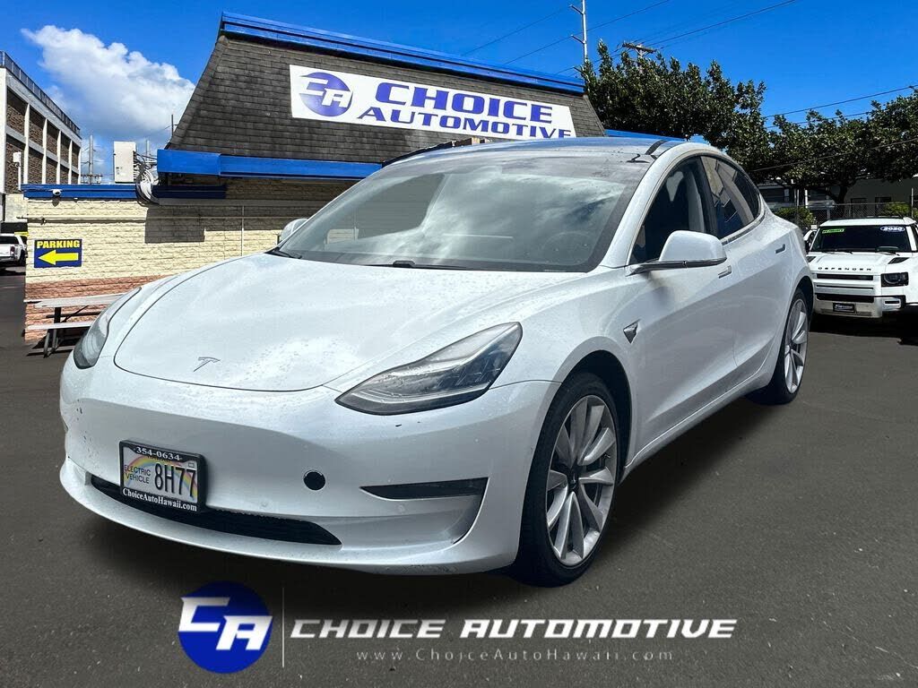 2019 TESLA Model 3