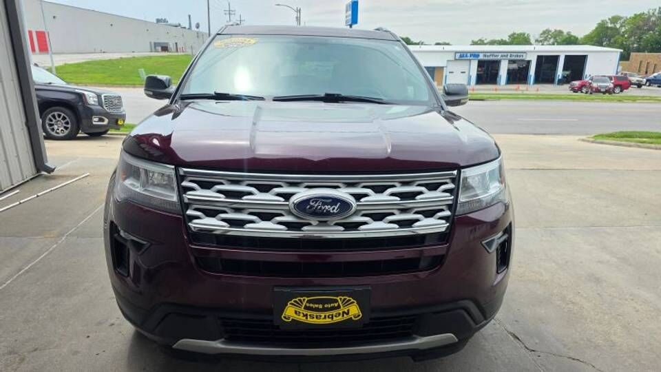 2018 FORD Explorer