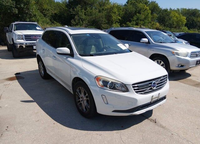 2016 VOLVO XC60