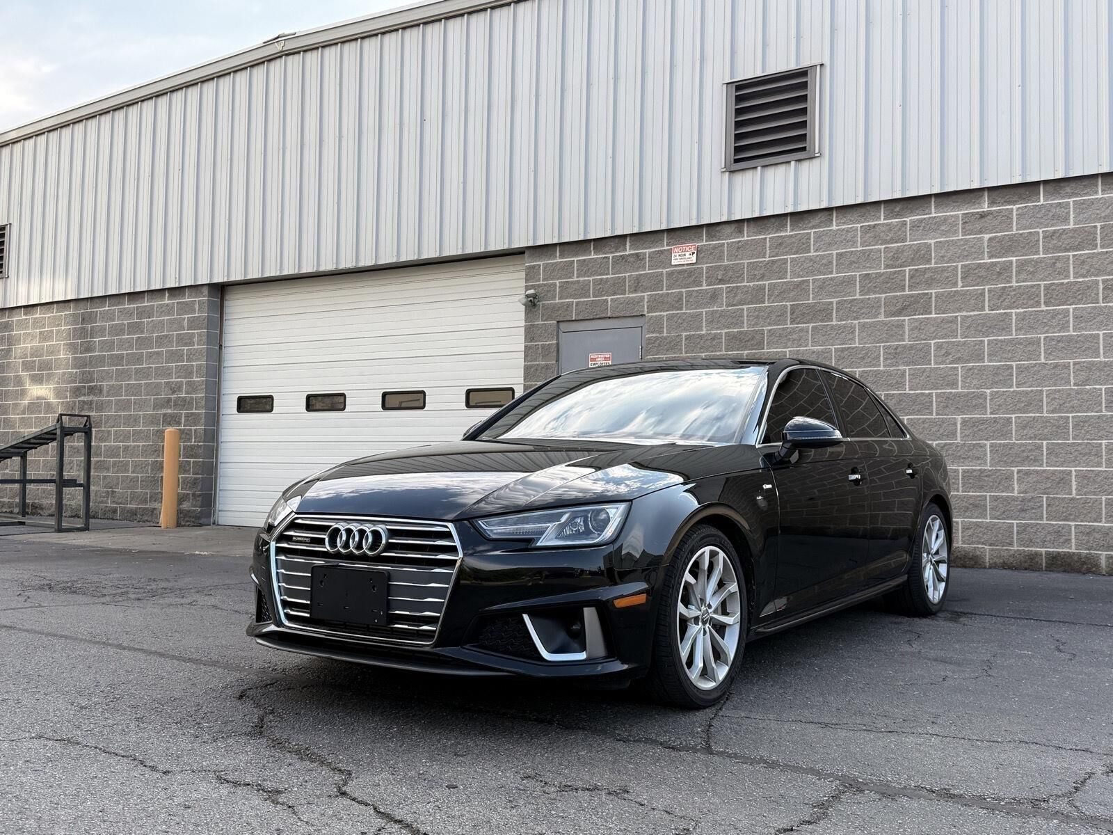 2019 AUDI A4