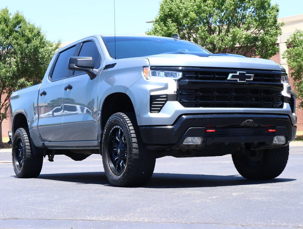 2023 CHEVROLET Silverado