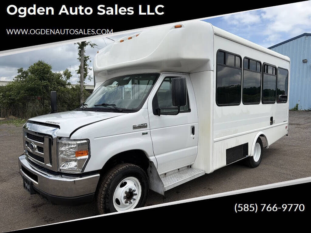 2018 FORD E-350