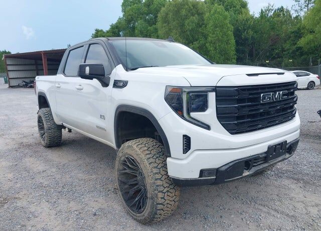2023 GMC Sierra