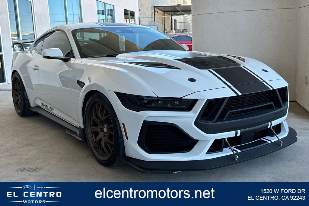 2025 FORD Mustang