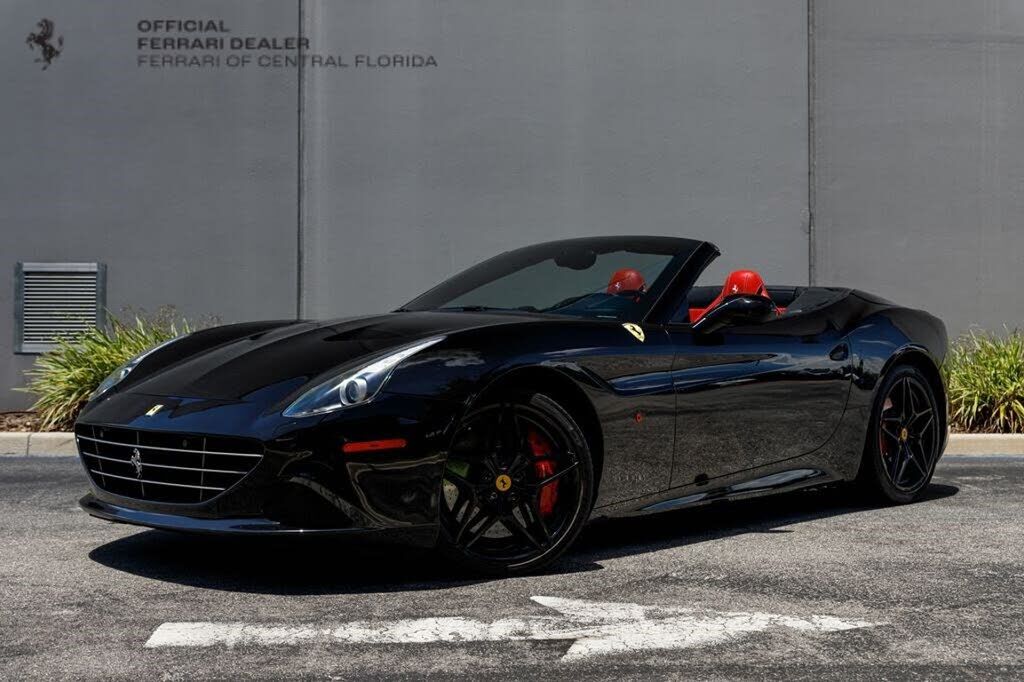 2017 FERRARI California T