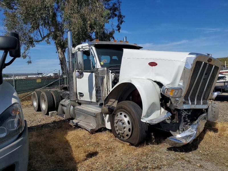 2025 PETERBILT 589