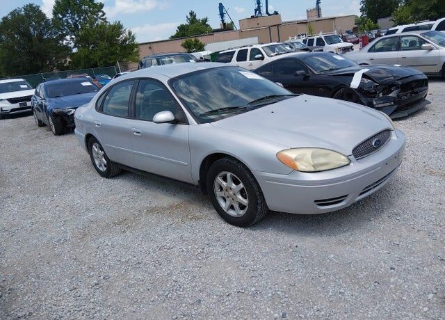 2007 FORD Taurus
