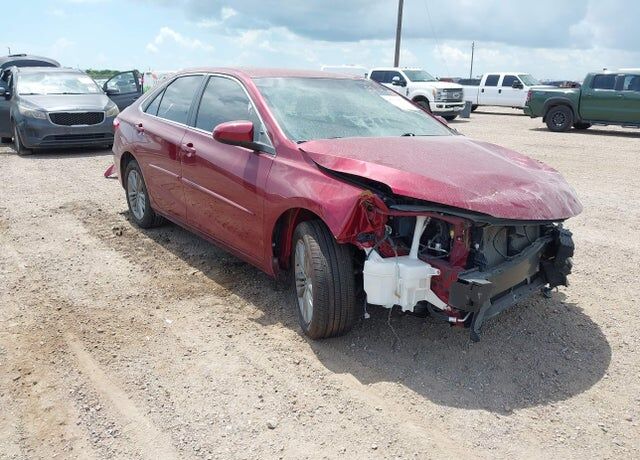 2017 TOYOTA Camry