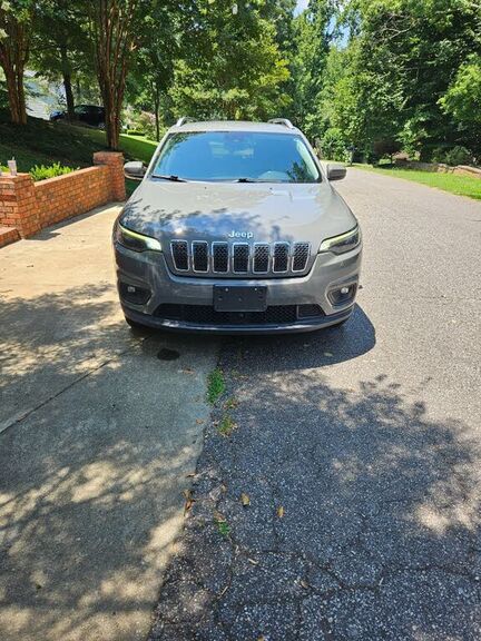 2021 JEEP Cherokee