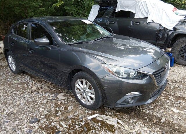 2015 MAZDA Mazda3