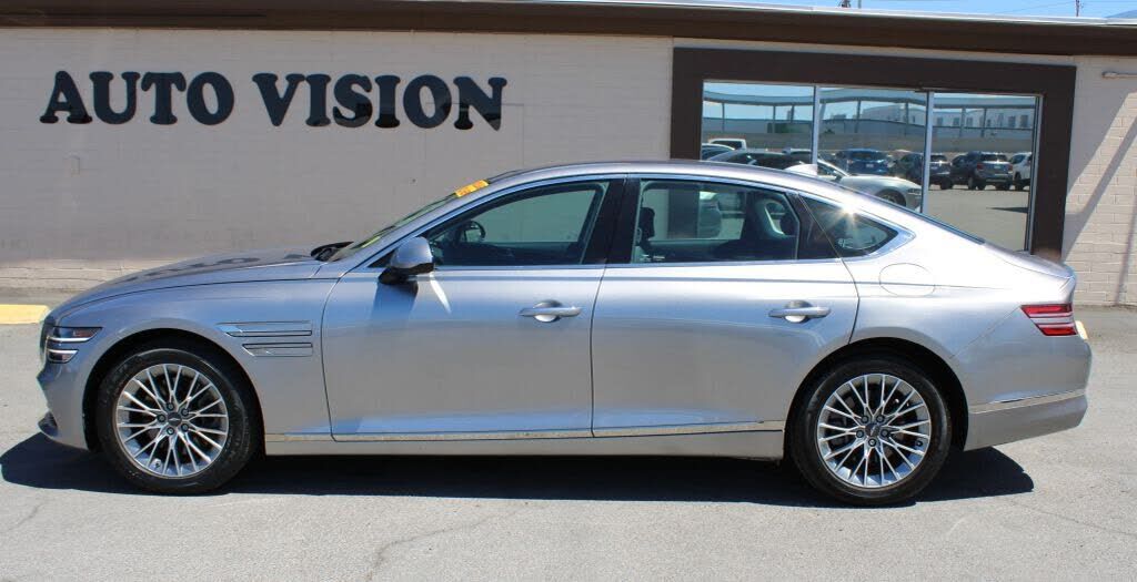 2023 GENESIS G80