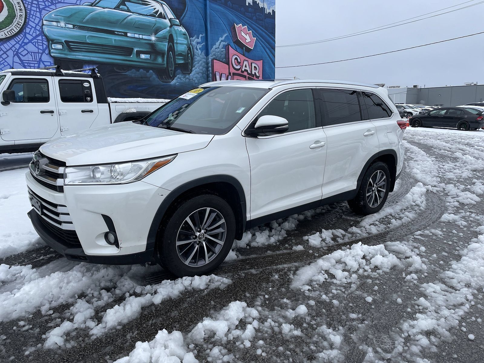 2019 TOYOTA Highlander