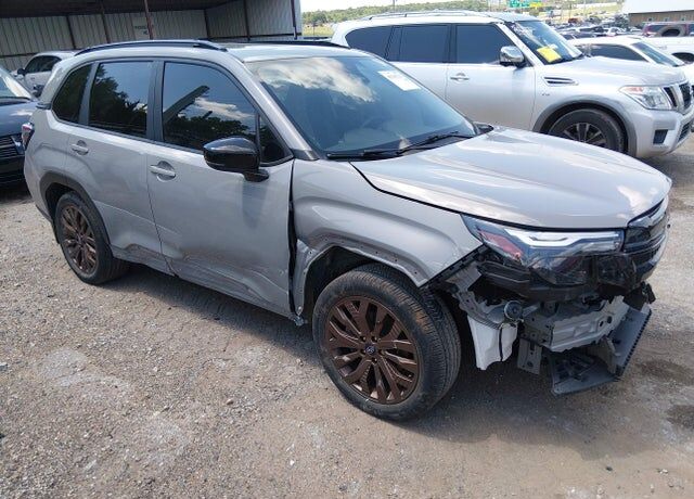 2025 SUBARU Forester