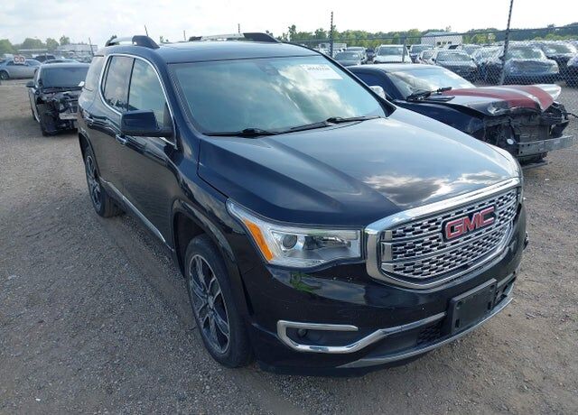 2017 GMC Acadia
