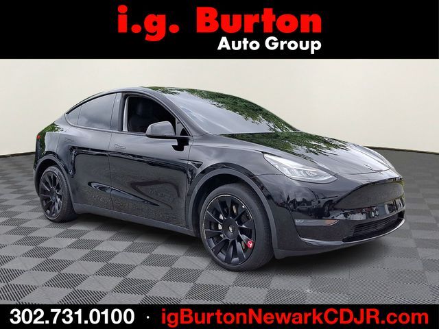 2023 TESLA Model Y
