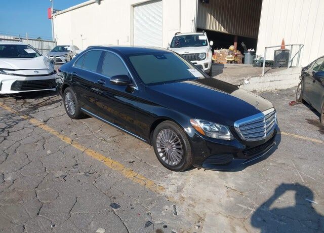 2016 MERCEDES-BENZ C-Class