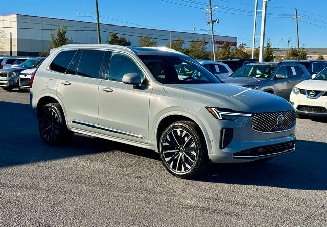 2026 VOLVO XC90