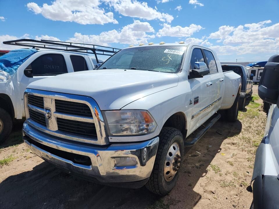 2012 DODGE Ram