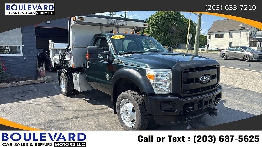 2012 FORD F-550