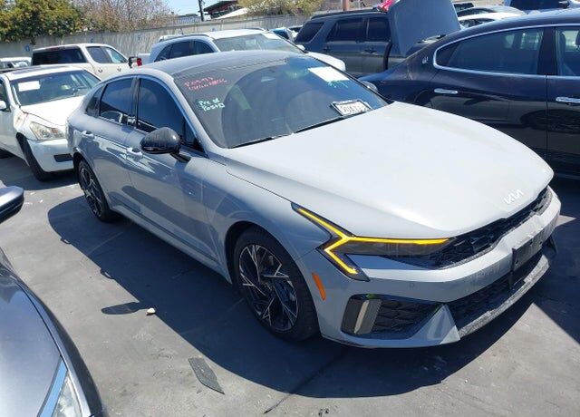 2025 KIA K5