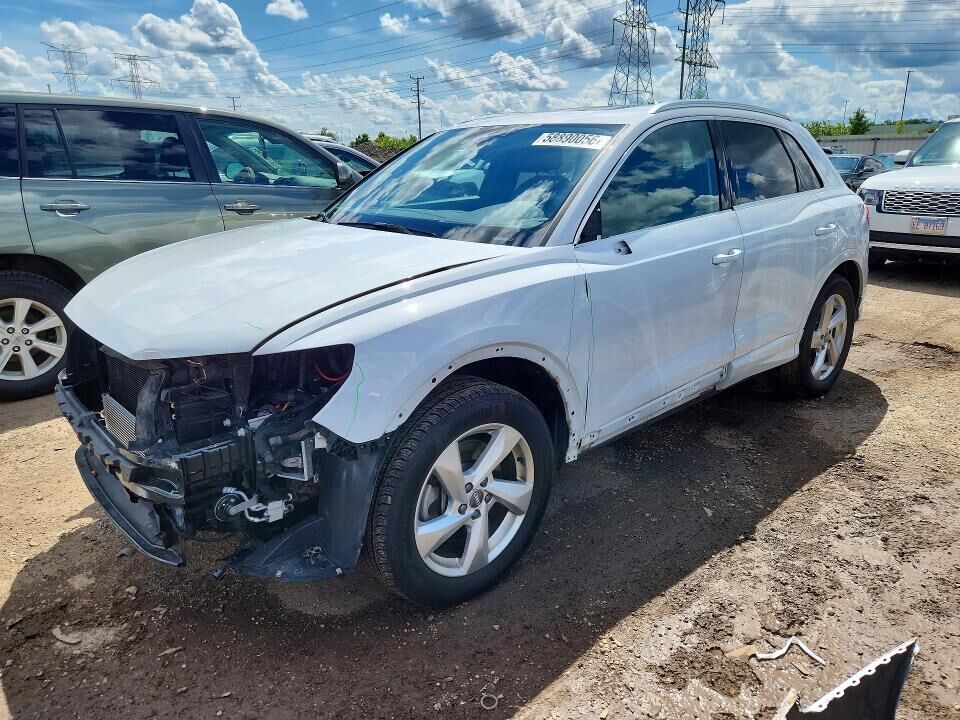2019 AUDI Q3