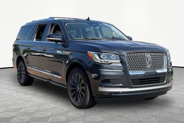 2022 LINCOLN Navigator L