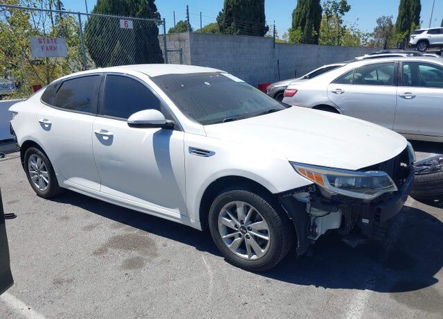 2016 KIA Optima