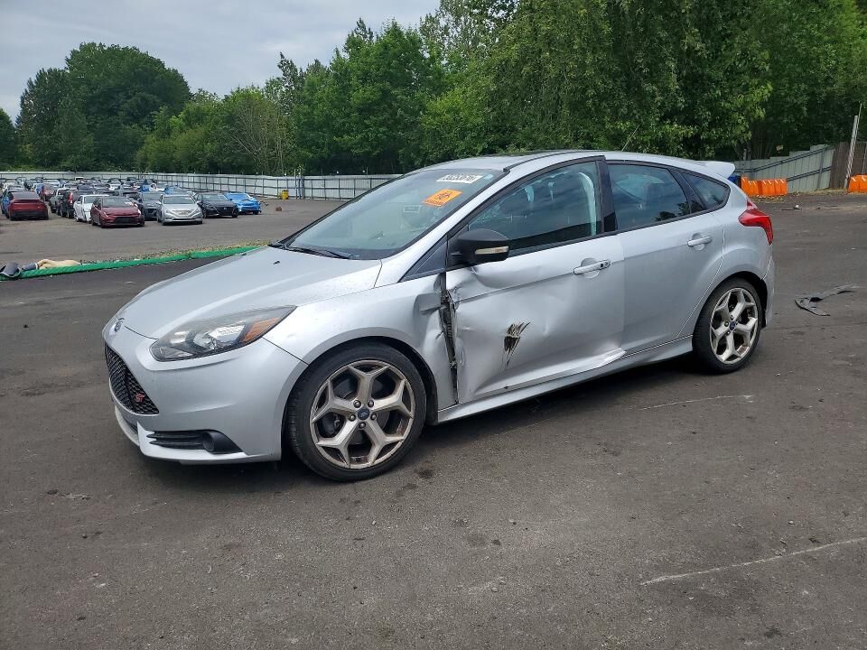 2013 FORD Focus