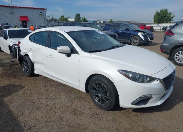 2015 MAZDA Mazda3