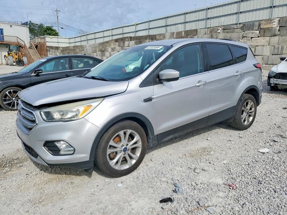 2017 FORD Escape