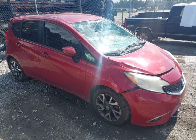 2015 NISSAN Versa