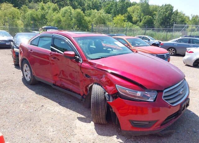 2015 FORD Taurus