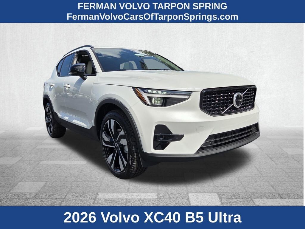 2026 VOLVO XC40