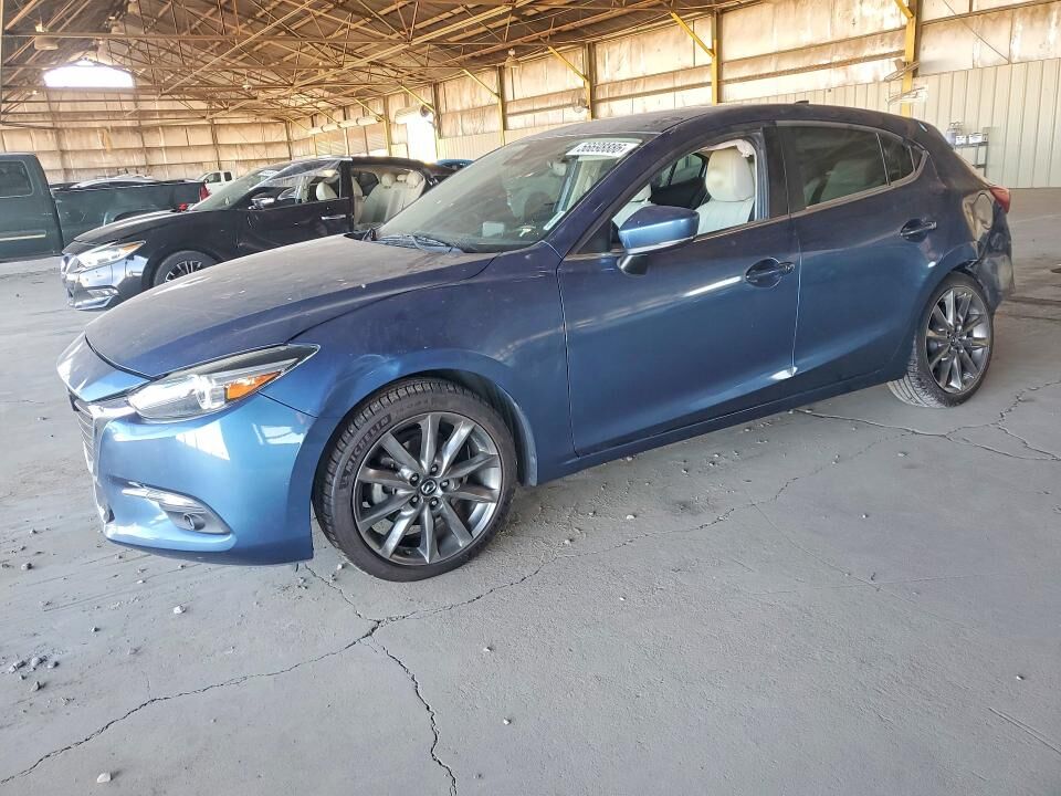 2018 MAZDA Mazda3
