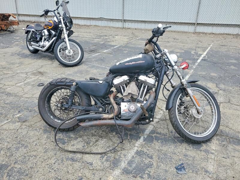 2006 HARLEY DAVIDSON Sportster 1200 Custom