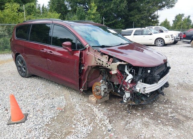 2019 CHRYSLER Pacifica