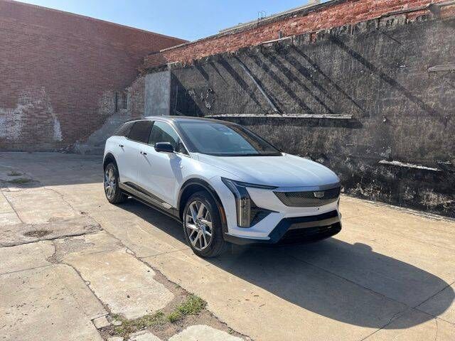 2027 CADILLAC Optiq