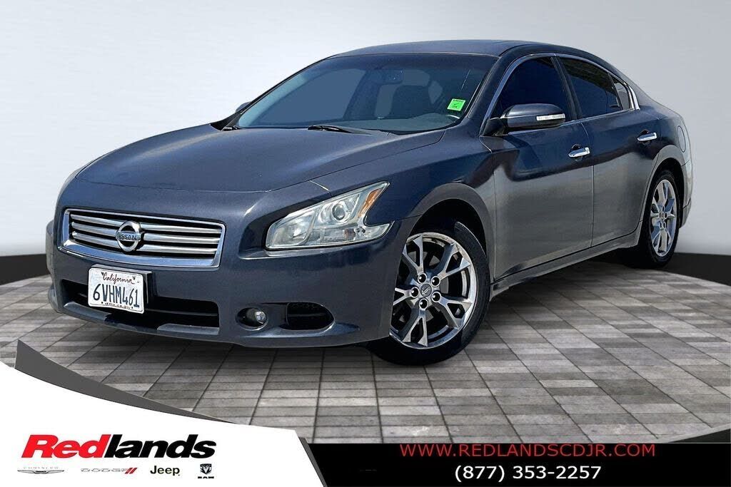 2012 NISSAN Maxima