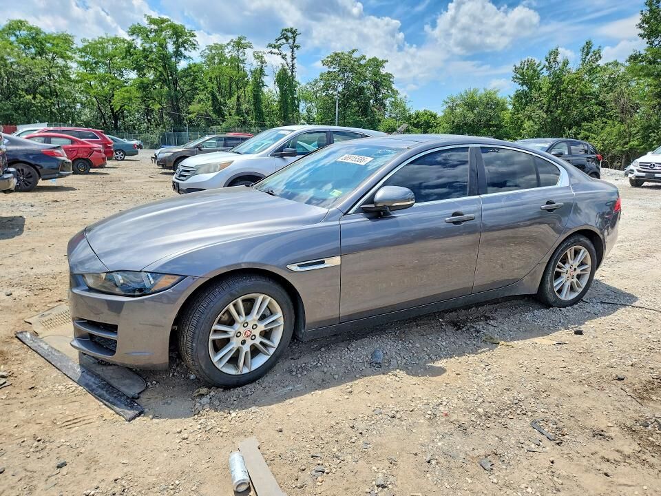 2019 JAGUAR XE