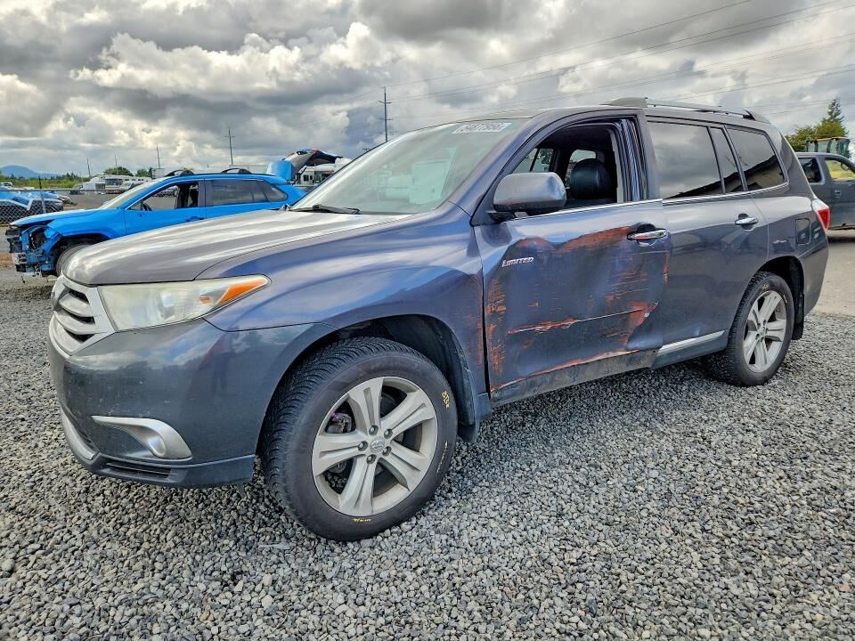 2012 TOYOTA Highlander