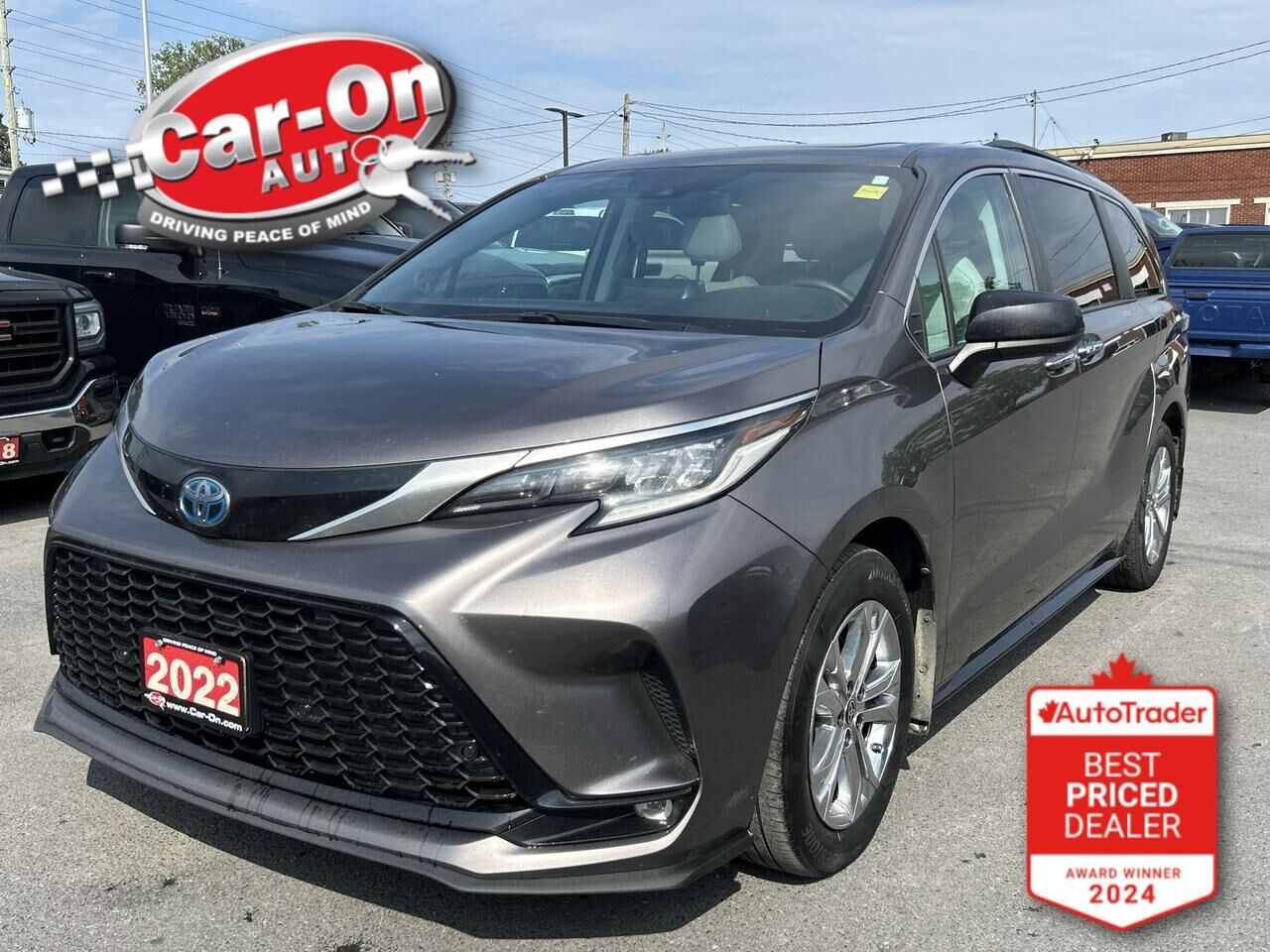 2022 TOYOTA Sienna