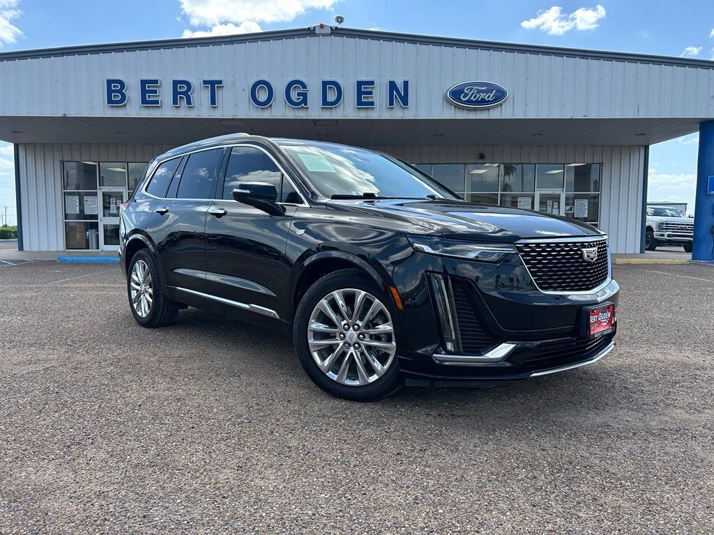 2022 CADILLAC XT6