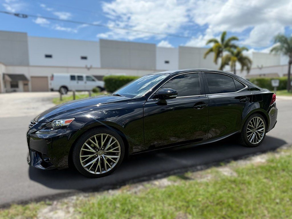 2014 LEXUS IS